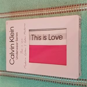 Calvin Klein underwear series pink bikini panties woman's size 3X NWT
